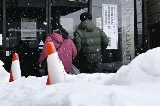 岐阜県山間部では午後４時締め切りも　大雪警戒の衆議院選挙、投票終了繰り上げ相次ぐ