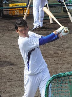 【中日】石川昂弥、世界のホームラン王の前で「打ちます！」OP戦の本塁打目標は佐藤輝超えの「7本」