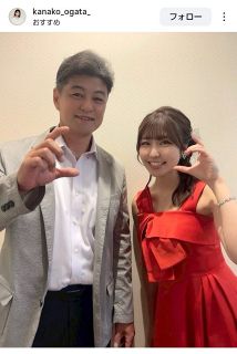 森高千里　35周年 パーカー　黒　サイズM 写真】黒ミニスカの“52歳美魔女”森高千里：中日スポーツ・東京中日スポーツ