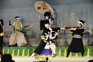 恵那・宮盛座、築70年の趣そのままに　利便性向上へ改修終え地歌舞伎公演