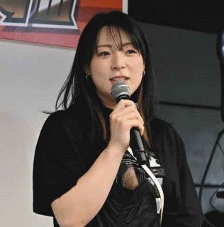 児玉碧衣「ファンのみなさまに恩返しを」　8月の女子オールスターへ意気込み、久留米競輪場でトークショー