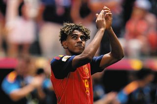 元スペイン代表フェルナンド・イエロさん「サッカーはどんなことも