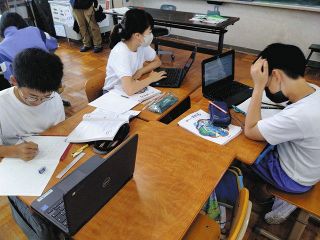 （４）１人１台 学習豊かに