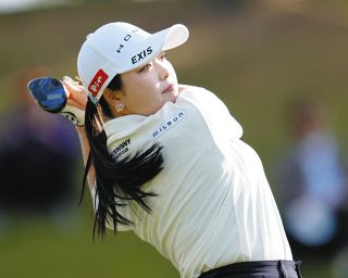 17歳アマ・馬場咲希、身長175センチの飛ばし屋が1アンダー22位と