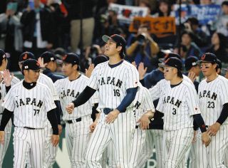 侍ベンチの「ダルユニ」、贈られたのは高橋宏斗「教えてもらったことを