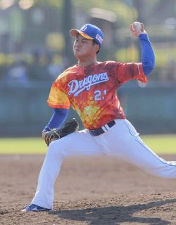 中日ドラゴンズ　沖縄キャンプユニホーム　金丸投手 中日1位ルーキー・金丸夢斗、2軍キャンプで初ブルペン ボール