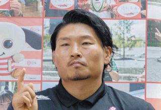 国学院久我山8トライ快勝 “ブルドーザー”FWが快足BK生かす…花園出場51