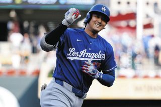 大魔神”佐々木主浩さん、防御率0．64投打に活躍の大谷翔平を“バケモノ