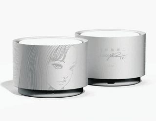 背筋も凍る？伊藤潤二コラボ発売　岐阜県中津川市のメーカー、レーザー技術で繊細タッチ再現