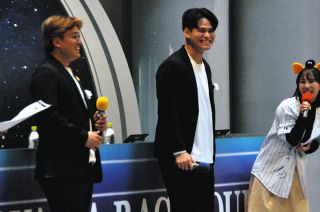 巨人異例の東京Dキャンプイン 坂本勇人「ちょっと違う感じ」ユニホーム