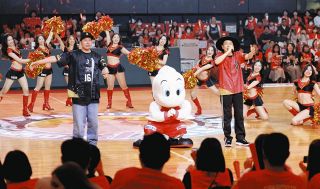Bリーグ】角野亮伍が前半だけで16得点をマークも後半は Bリーグ】角野亮伍が前半だけで16得点をマークも後半は
