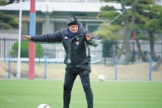 FC東京アルベル監督23日に公式戦通算100試合目の指揮「多くを望まないが、多くの人に喜びを与えるタイトル獲得望んでいる」
