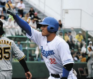 石垣雅海：中日スポーツ・東京中日スポーツ