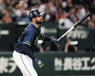 村上宗隆が先制の23号ソロ 5試合ぶりの快音は球団通算8500本塁打の節目