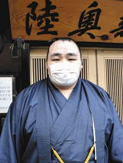 日本国籍取得の鶴竜「ホッとした」「次のいい力士を育てて…相撲協会に恩返ししたい」から決断