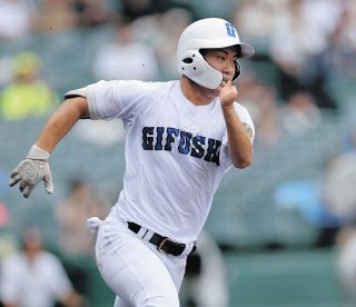 プロ注目の138キロ右腕が好投！三重が秋季県大会3連覇 “背番号1