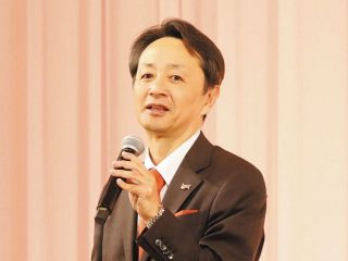 ブラッドピット主演F1エフワン ドリンクカップ×2コセット F1日本GP】鈴鹿サーキットで何と映画を撮影中 ブラッド・ピット