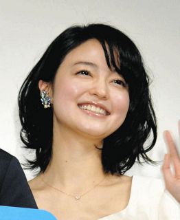 『虎に翼』久保田先輩演じる小林涼子、伊藤沙莉の投稿に反応　SNSでも「表現が独特」「検証してみましょう」
