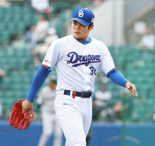 松坂大輔の背番号「18」を引き継いだ中日・梅津、寂しさと決意 「僕が