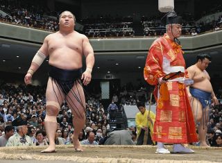 元横綱・白鵬翔さん、新会社設立を発表「相撲を世界に」 タイで開催の
