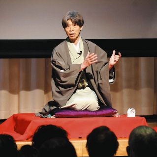 微笑亭さん太さんが軽妙落語で詐欺防止啓発　多治見署管内で被害増の傾向