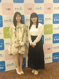 吉田鈴（左）と政田夢乃