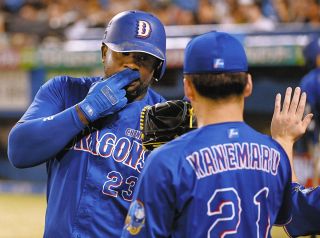 ついに、ついに…中日1位ルーキー・金丸夢斗、プロ初勝利 10試合目登板