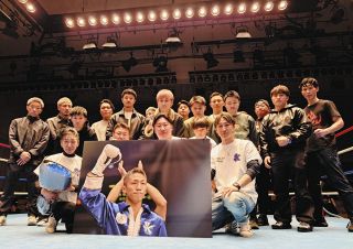 渡辺海、初回失神KOで王座獲得 強烈な左フックの一撃「それ以外は狙っ