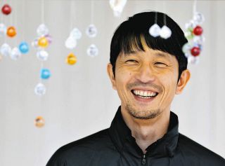 写真や思い出の輪が広がる場に　映画「浅田家」原案の写真家、故郷の津市にスタジオ開設