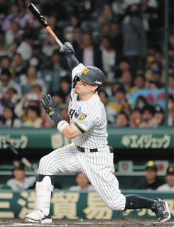 ユニホームを忘れた…!? オリックス3番手・山岡泰輔、背番号「112」の