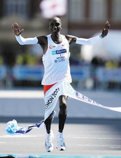 【東京マラソン】ロスは10秒、10キロ過ぎでの『コース間違え』に優勝のキプチョゲのエージェントは「ノープロブレム」