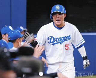 中日―ヤクルト　村松