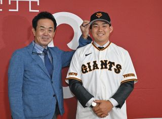 巨人・阿部慎之助新監督が初のキャンプで訓示「くたくたになるまでやっ