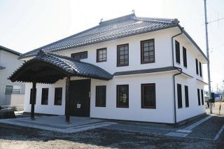 「作新記念館」が修理終え公開　1883年建築の長野市有形文化財