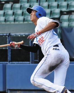 NPBバット　尾田剛樹　サムバット中日選手 中日2軍】尾田剛樹、リーグ新記録達成はならず…第3打席は左飛 8