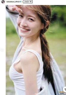 実際の投稿】「足なが」フォロワーくぎ付けの加藤綾子アナのブラック