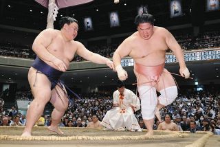 元横綱・白鵬翔さん、新会社設立を発表「相撲を世界に」 タイで開催の