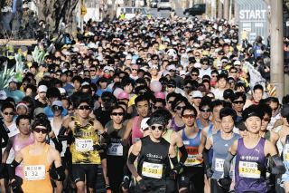 ゆる～い制限時間、うま～いエイドで人気急上昇中　「みえ松阪マラソン」、エントリー1万人突破