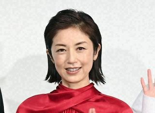 岡田将生　サイン色紙 2025年最新】岡田将生 サインの人気アイテム - メルカリ
