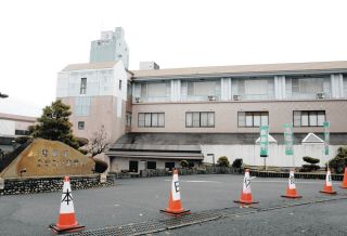 「ロビーから眺める恵那峡の景観は最高だった」「廃墟化避けなければ」　恵那峡グランドホテル惜しむ声