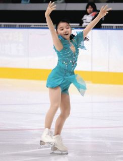 日本女子ただひとりの4回転トーループ成功！島田麻央が逆転でV