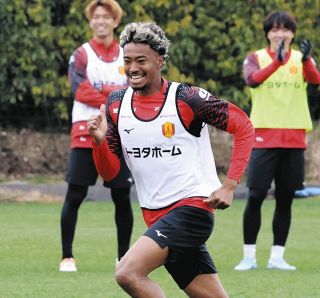 J1名古屋】田中隼磨、新加入選手へ「名古屋愛」求める 「優勝させたい