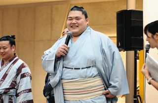 好きな名古屋メシはうなぎ「8回くらい食べた」王鵬が名古屋場所をＰＲ