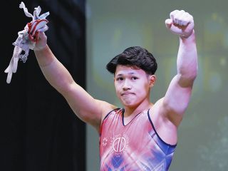 高橋藍『フェイクセット』で観客魅了 「流れも引き寄せられる」プレー