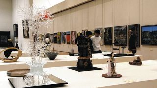 多様な分野の作品を一堂に　津で「みえ県展」始まる