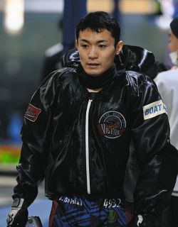 山崎鉄平 好調整に胸を張る 注目Wヤング：中日スポーツ・東京中日スポーツ