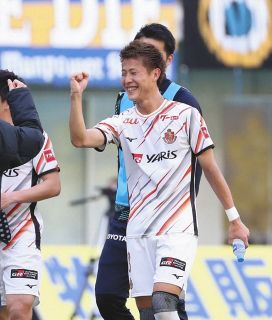 サッカー 中日スポーツ 東京中日スポーツ