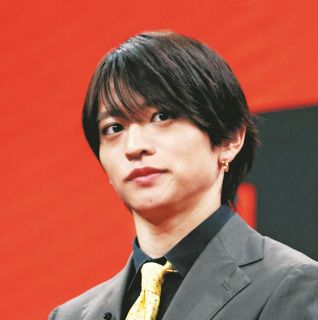 関根優那 未収録カット中心のデジタル写真集はピンポイントの日時に