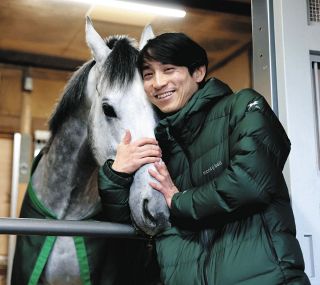 馬の扱い方に驚き…藤沢和雄元調教師が英国競馬の特徴語るトークショー