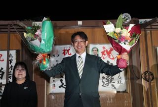 御前崎市長選挙、元静岡大教授の下村勝氏が初当選確実　現職市長の支援受け